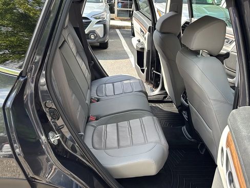 Used 2019 Honda CR-V Touring image 20