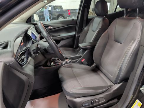 Used 2022 Buick Encore GX Preferred w/ Cold Weather Comfort Package image 7