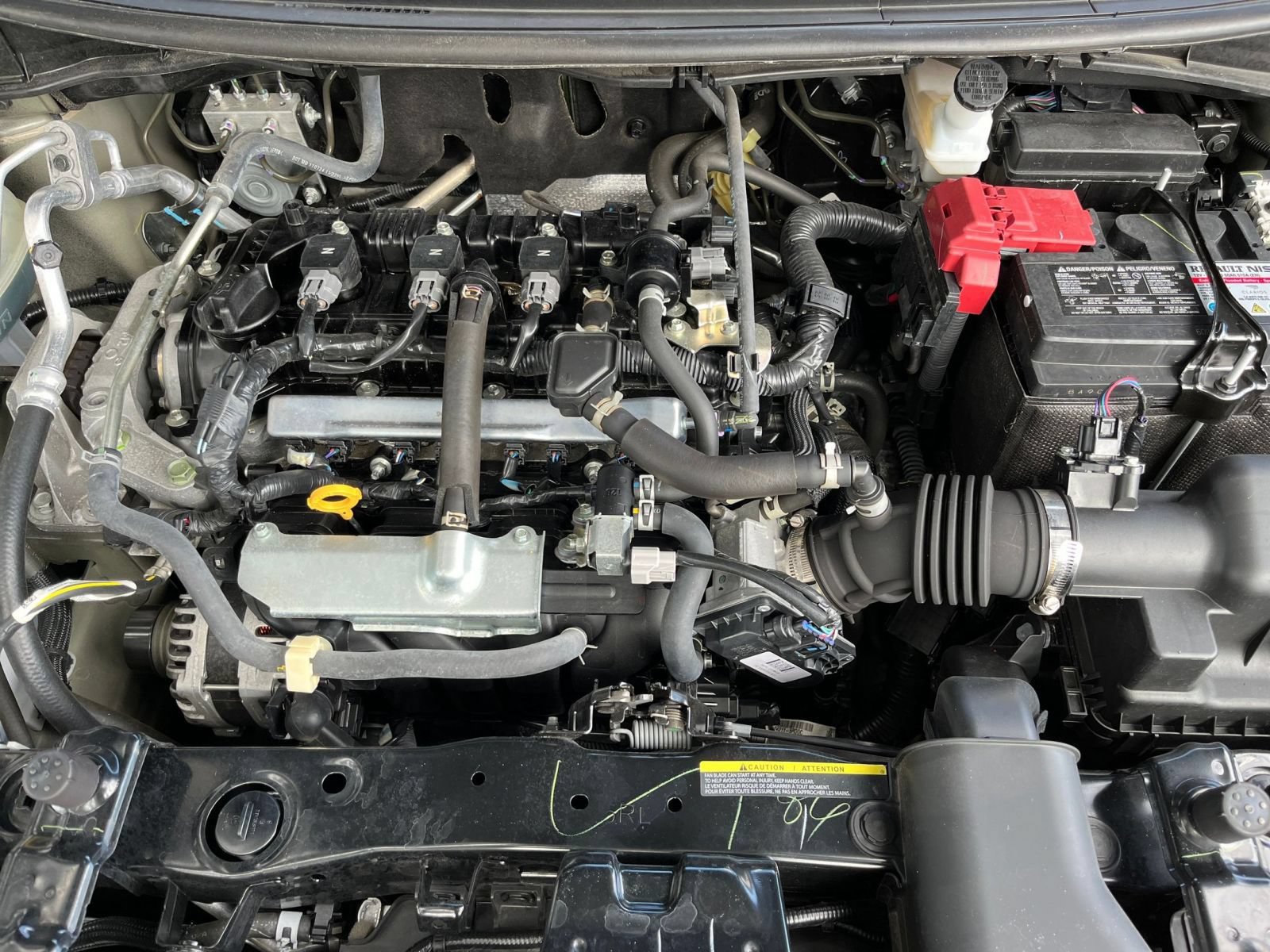 Used 2025 Nissan Versa SV FWD image 29