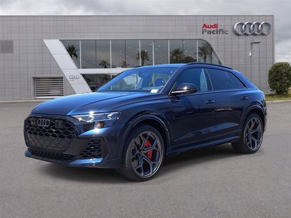 New 2025 Audi RS Q8 performance