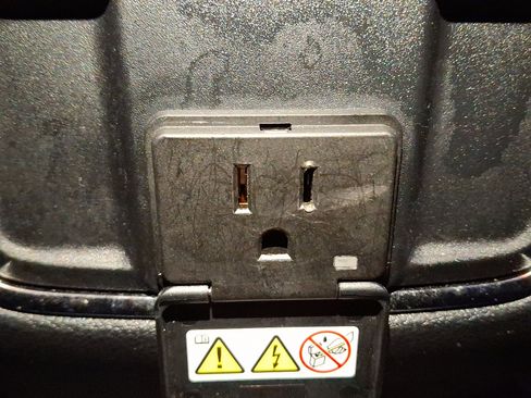 Certified 2020 Jeep Grand Cherokee Altitude image 27