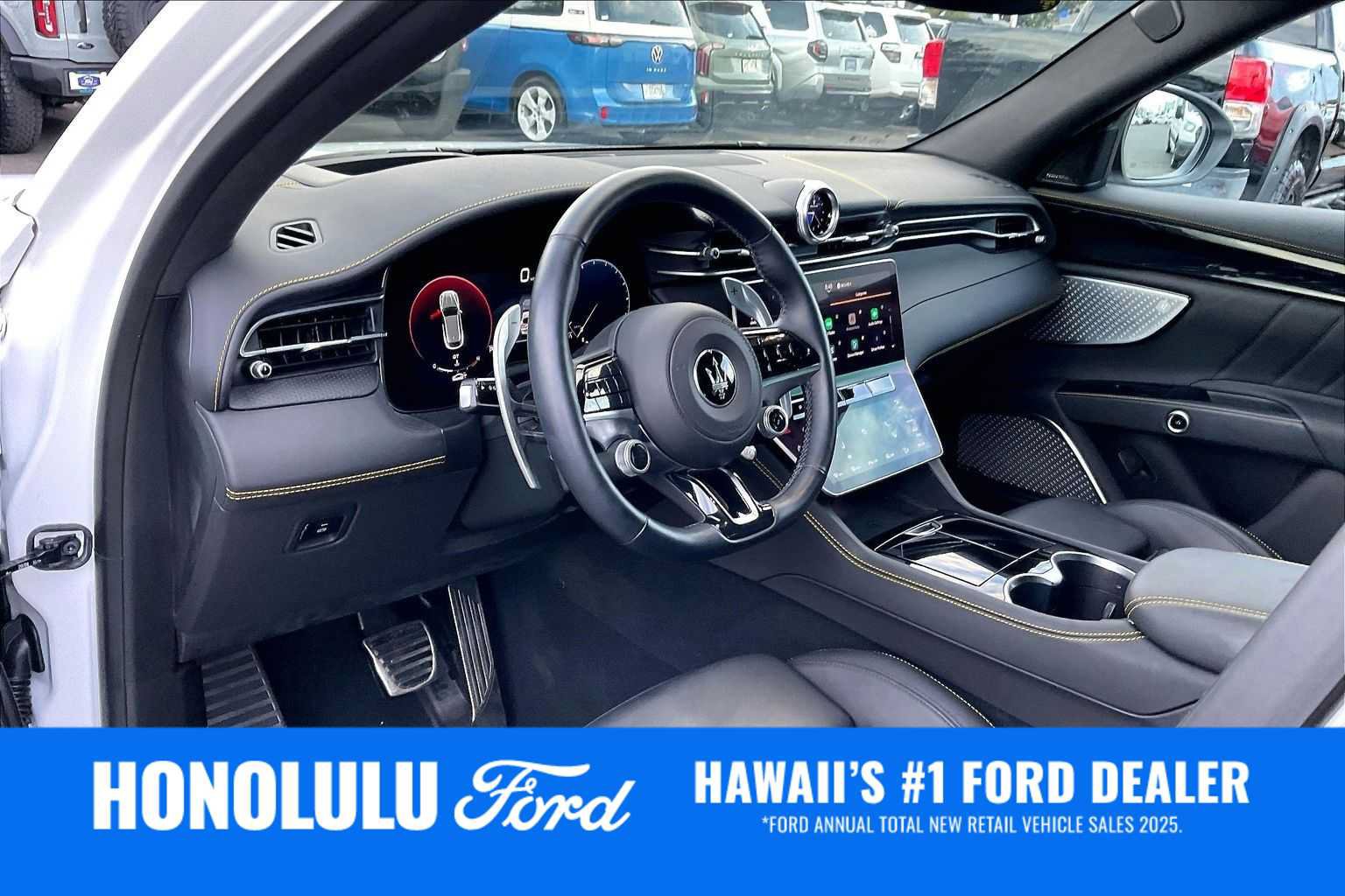 Used 2023 Maserati Grecale Modena AWD/4WD image 2