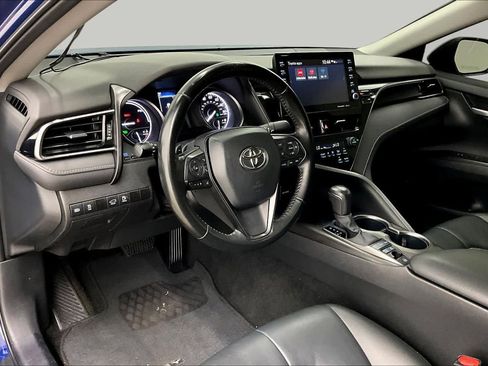 Used 2023 Toyota Camry SE w/ Audio Upgrade Package FWD image 17