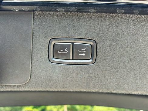Used 2023 Porsche Cayenne GTS AWD/4WD image 13
