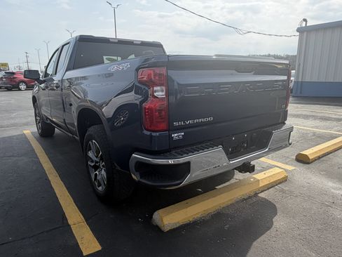 Used 2023 Chevrolet Silverado 1500 LT AWD/4WD image 3
