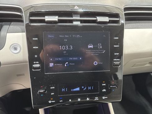 Used 2022 Hyundai Tucson SEL w/ Convenience + Premium Package image 18