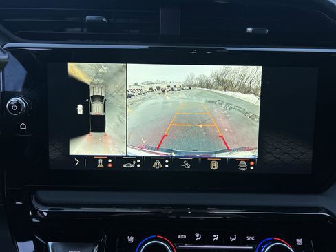 Certified 2025 GMC Sierra 3500 AT4 w/ AT4 Premium Plus Package image 16