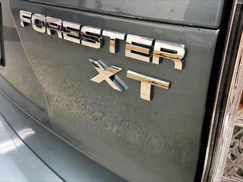 Used 2010 Subaru Forester 2.5XT Premium image 23