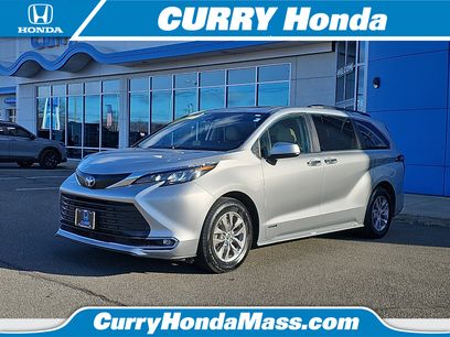 Used 2021 Toyota Sienna XLE w/ XLE Plus Package