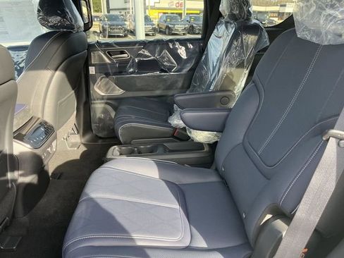 New 2026 INFINITI QX80 4WD w/ Sport Exterior Package image 12