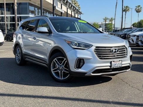 Used 2017 Hyundai Santa Fe Limited FWD image 1