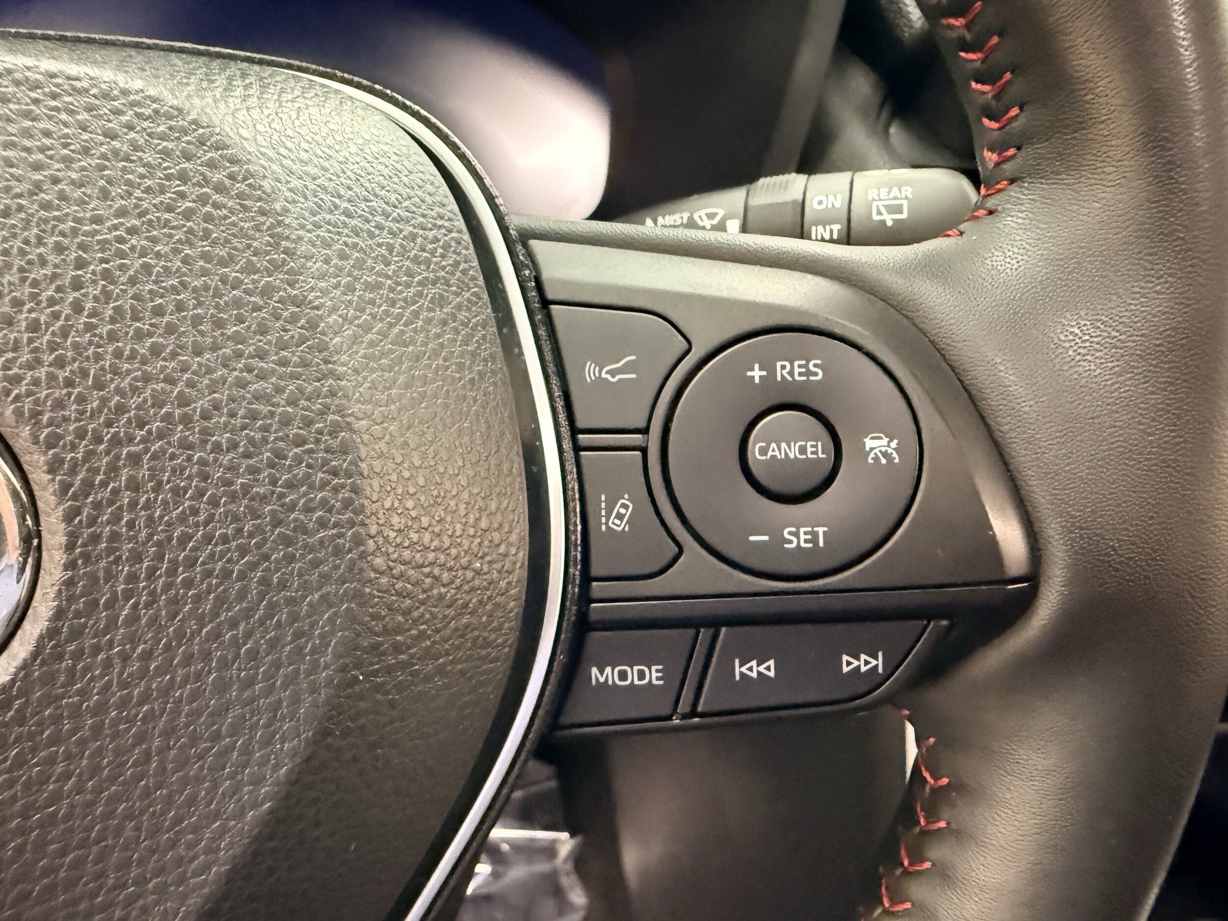 Used 2024 Toyota RAV4 XSE w/ Weather Package AWD/4WD image 32