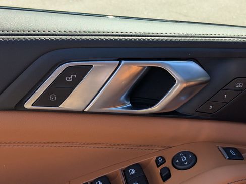 New 2026 BMW X5 xDrive40i w/ M Sport Package image 12