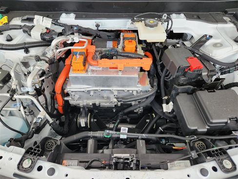 New 2025 Chevrolet Blazer EV LT image 19