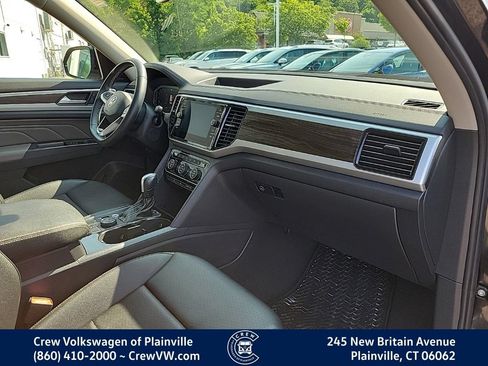 Certified 2023 Volkswagen Atlas SE w/ Panoramic Sunroof Package AWD/4WD image 45
