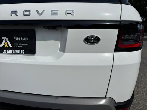 Used 2022 Land Rover Range Rover Sport SE AWD/4WD image 16