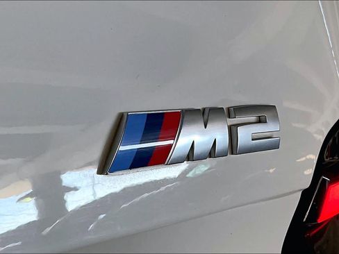 Used 2023 BMW M2 image 9