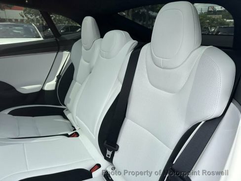 Used 2026 Tesla Model S Plaid AWD/4WD image 18