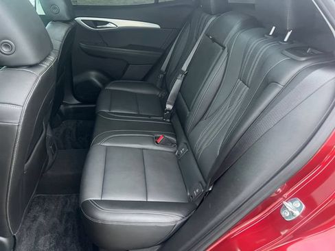 Used 2024 Buick Envision Avenir AWD/4WD image 18