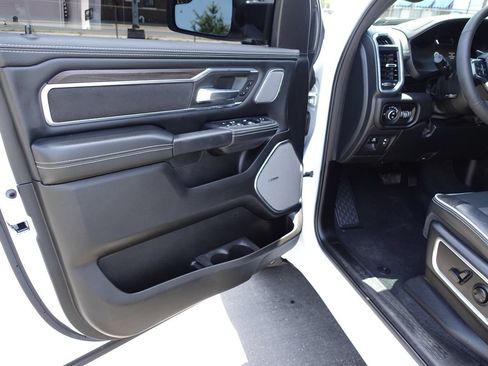Used 2025 RAM 1500 Laramie w/ Night Edition AWD/4WD image 17