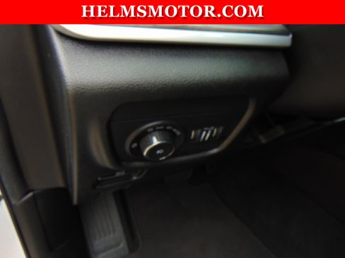 Certified 2024 Jeep Grand Cherokee L Limited image 17