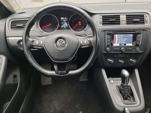 Used 2015 Volkswagen Jetta SE FWD image 22