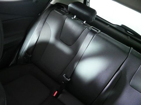 Used 2020 Buick Encore GX Preferred w/ Cold Weather Comfort Package FWD image 12