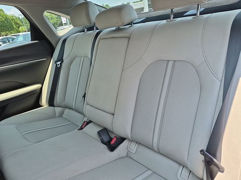 Used 2025 Hyundai Sonata SEL FWD image 27