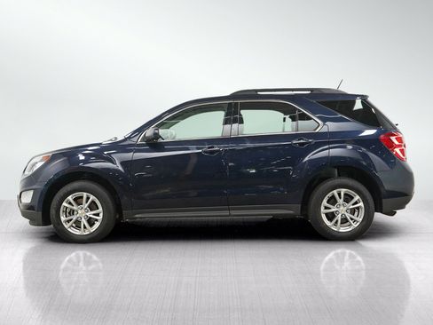 Used 2017 Chevrolet Equinox LT w/ Convenience Package AWD/4WD image 2