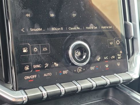 Used 2025 GMC Acadia Elevation image 18