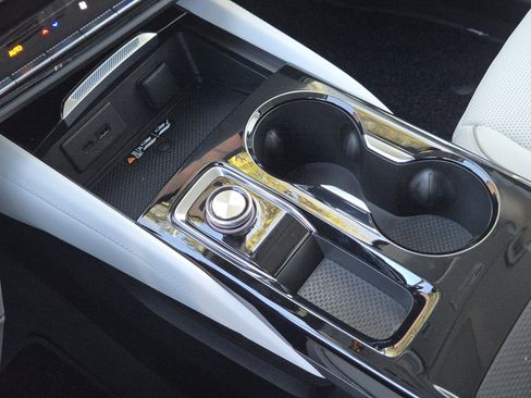 New 2026 Buick Envision Avenir image 16