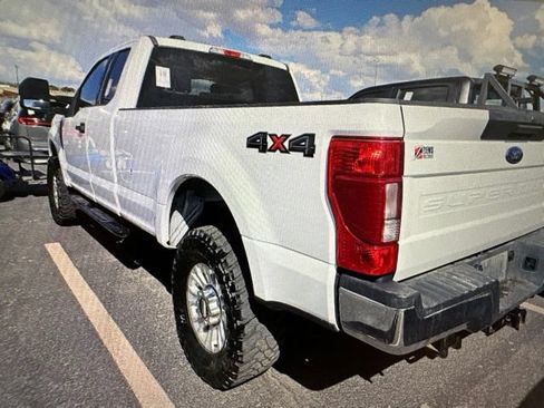 Used 2022 Ford F250 XLT w/ Camper Package AWD/4WD image 9