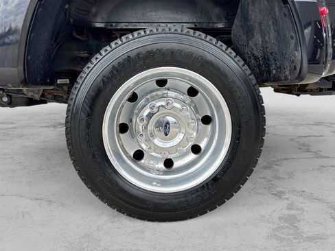 Certified 2019 Ford F450 4x4 Crew Cab Super Duty image 17
