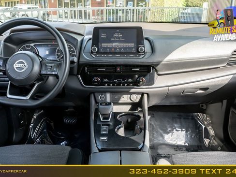 Used 2021 Nissan Rogue SV FWD image 18