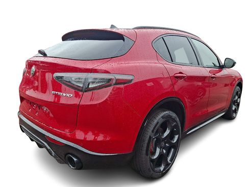 New 2026 Alfa Romeo Stelvio Sprint AWD/4WD image 4