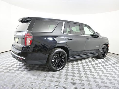 Used 2024 Chevrolet Tahoe High Country AWD/4WD image 6