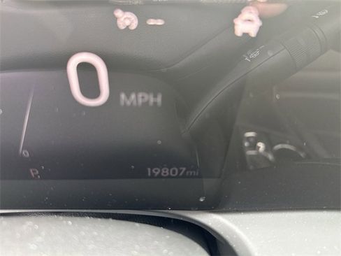 Used 2024 Buick Encore GX Sport Touring w/ Experience Buick Package image 12