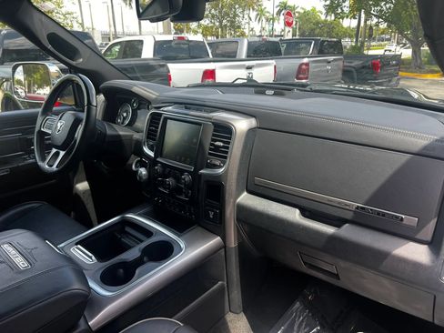 Used 2016 RAM 1500 4x4 Crew Cab Laramie Longhorn image 22