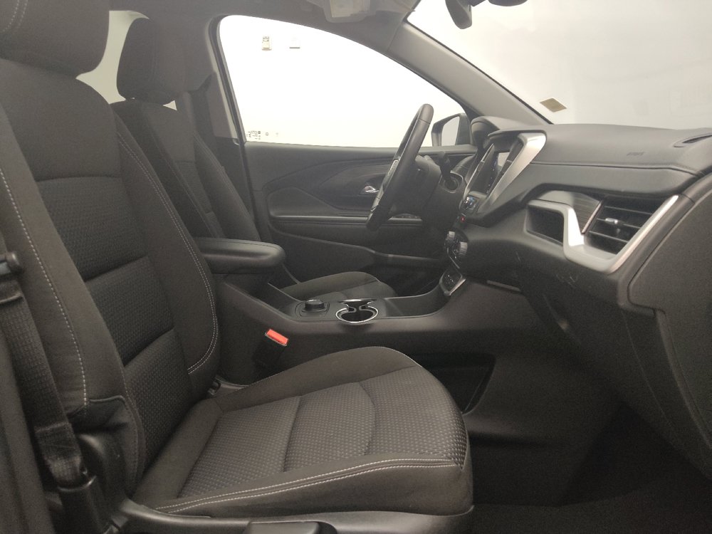 Used 2024 GMC Terrain SLE AWD/4WD image 21