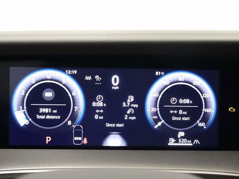 Certified 2025 Volkswagen Tiguan S AWD/4WD image 8