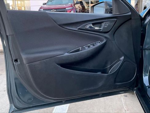 Used 2021 Chevrolet Malibu LS image 21