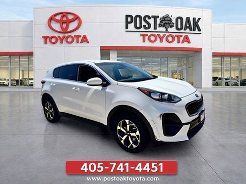 Used 2020 Kia Sportage LX FWD image 1