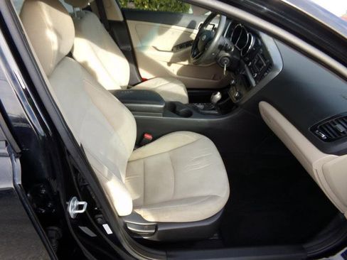 Used 2012 Kia Optima LX w/ Convenience Pkg image 7