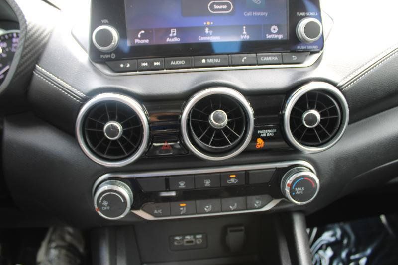 Used 2022 Nissan Sentra SV FWD image 16