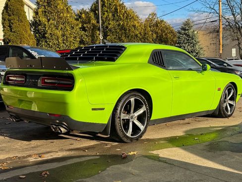 Used 2015 Dodge Challenger R/T Plus image 3