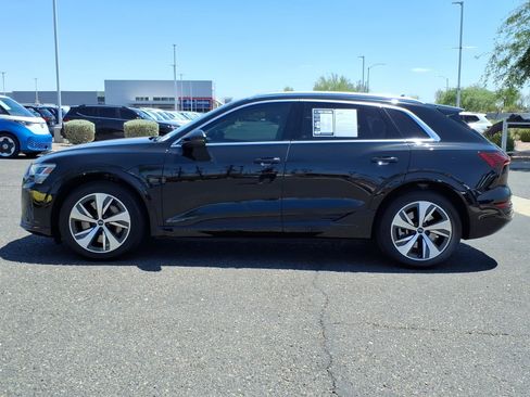 Used 2024 Audi Q8 e-tron Premium Plus w/ Premium Plus Package AWD/4WD image 4