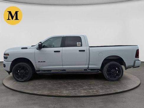 Used 2025 RAM 2500 Big Horn AWD/4WD image 2