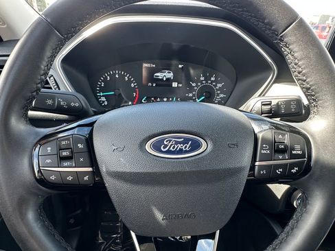 Used 2022 Ford Escape SEL image 26