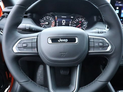 New 2026 Jeep Compass Latitude image 3