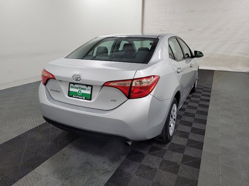 Used 2019 Toyota Corolla LE image 9